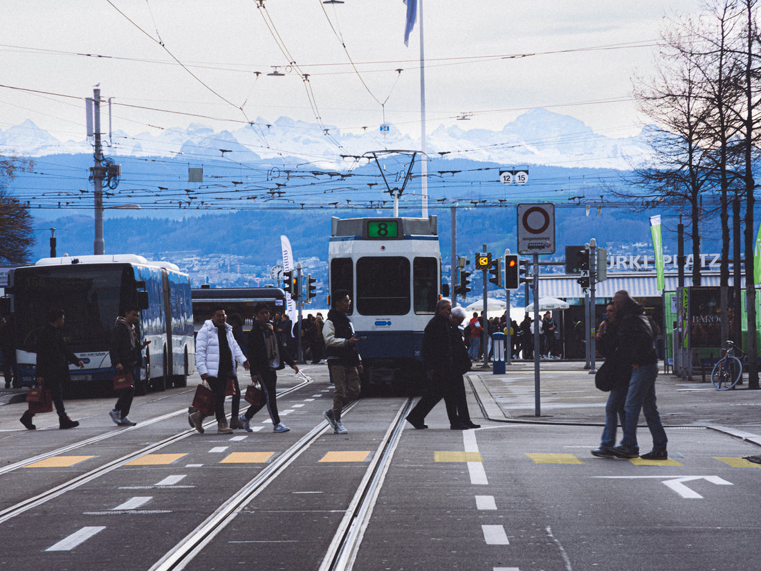 A Spontaneous Journey to Zürich: Capturing the Beauty and History of the City